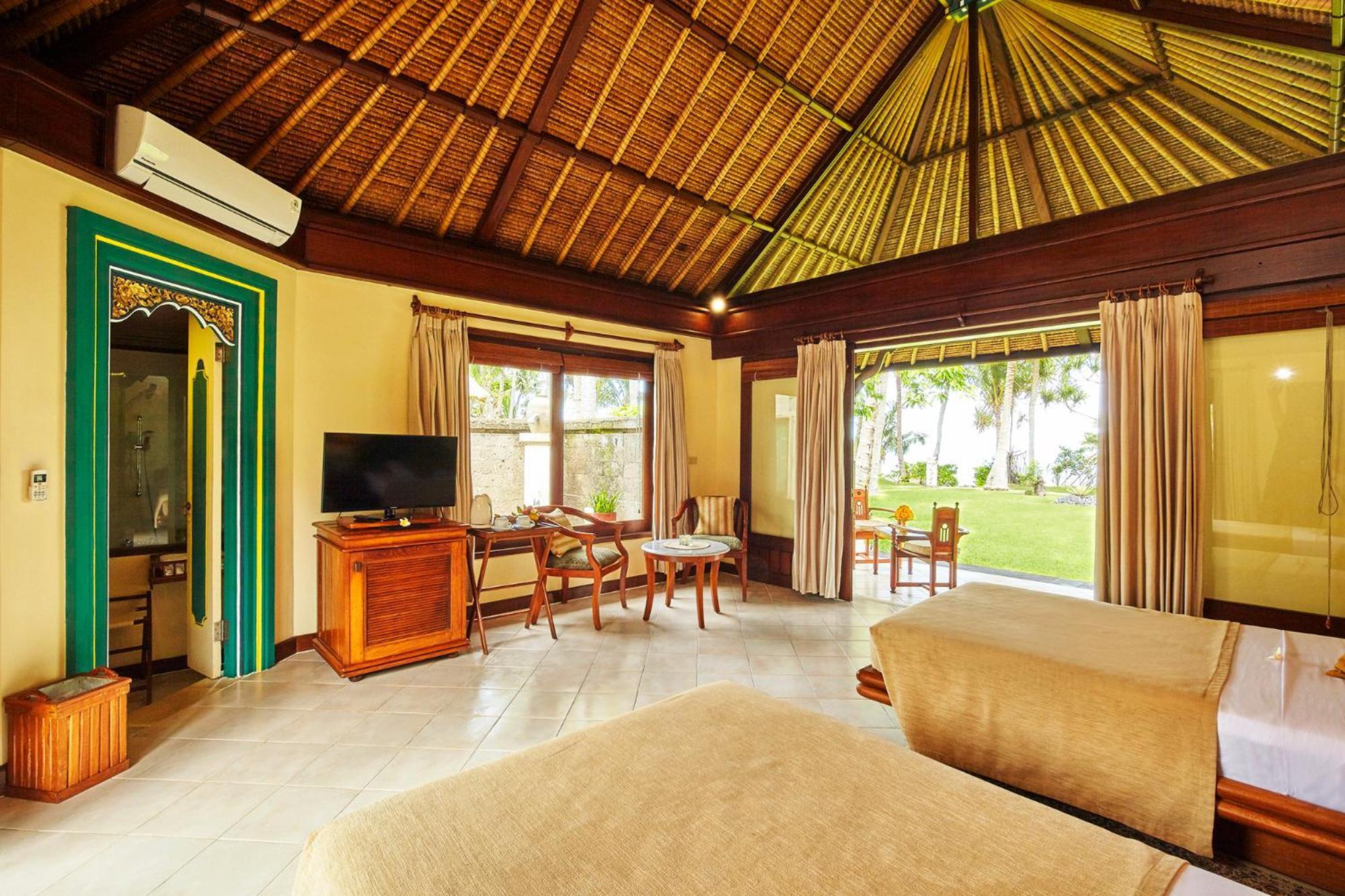 Puri Bagus Lovina Hotell Eksteriør bilde